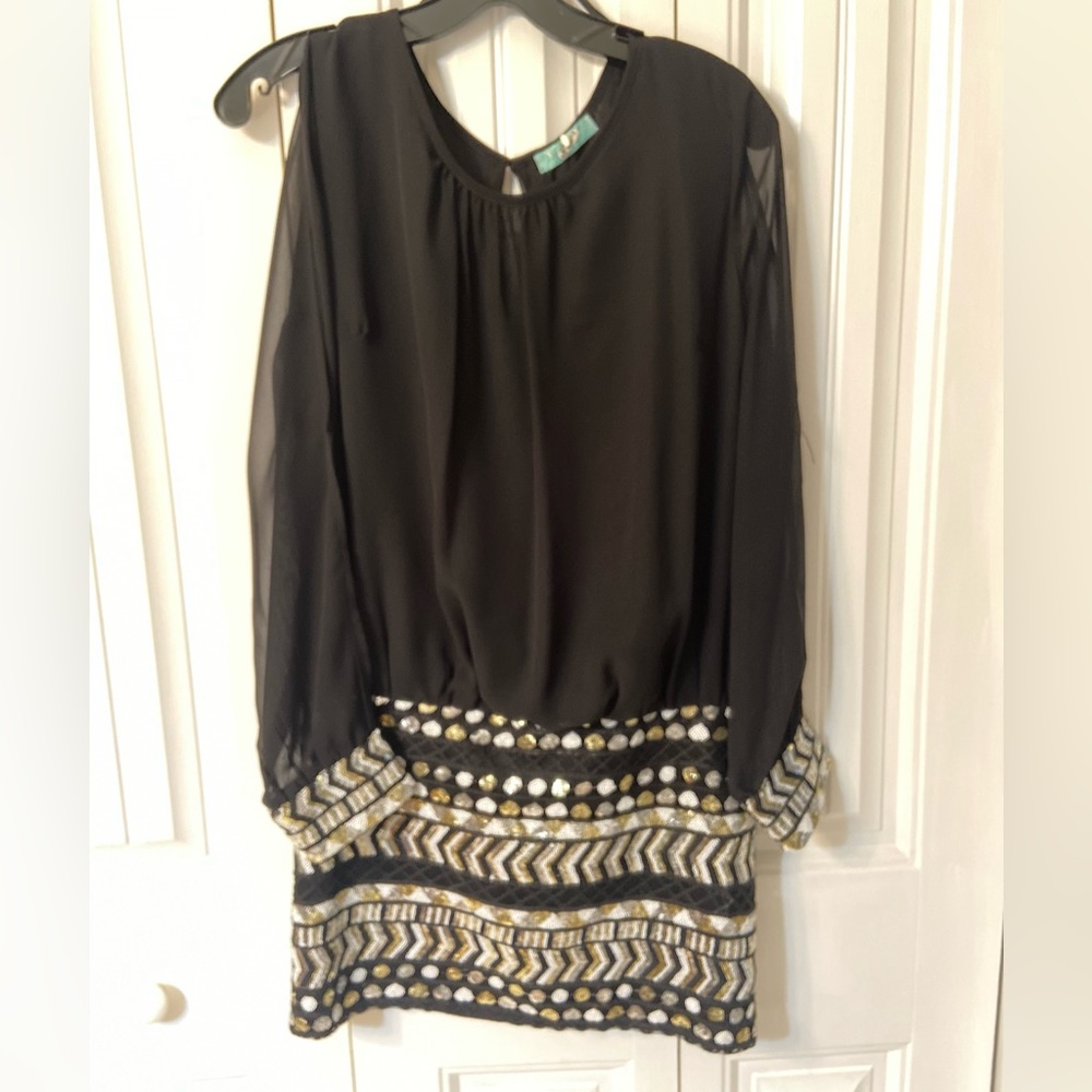 Karlie cocktail dress SZ S